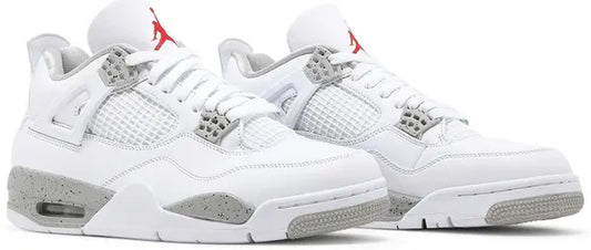 White Oreo Jordan 4’s